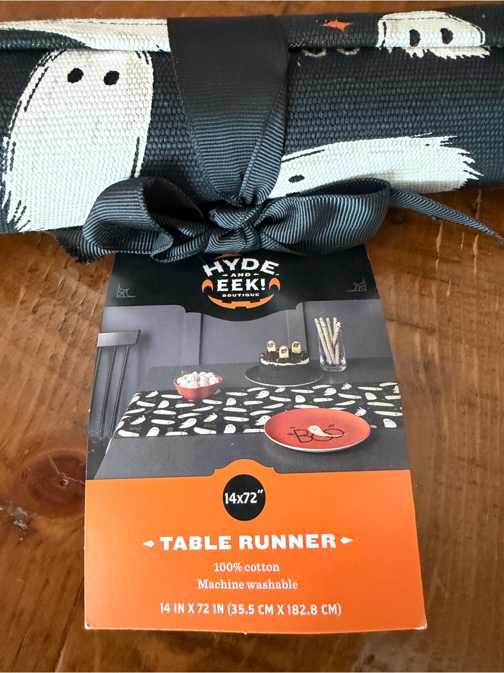 Halloween table runner with ghosts, 100% cotton